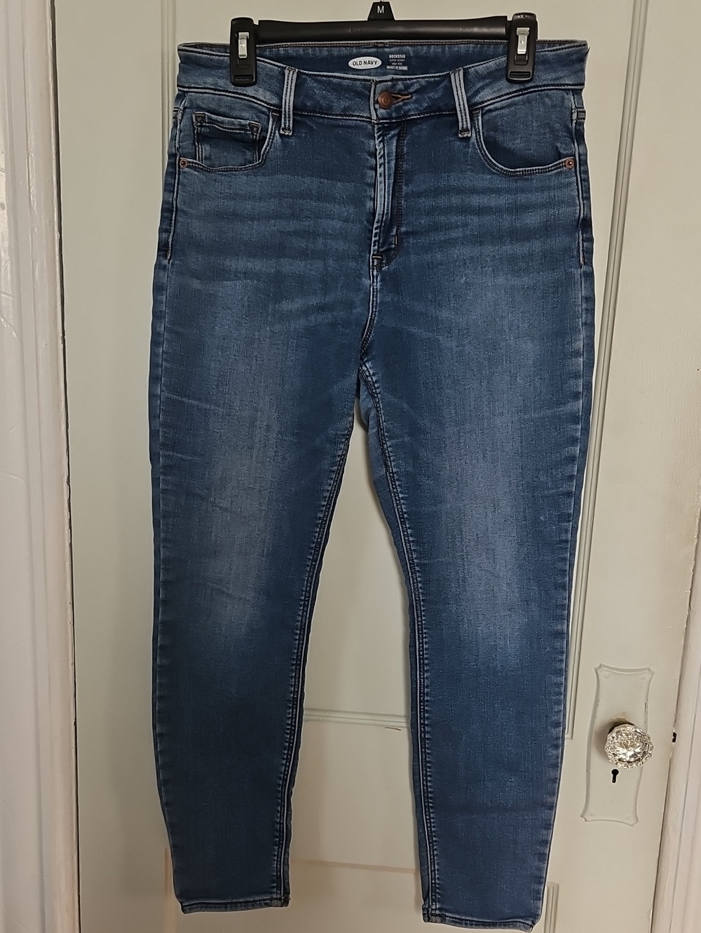 Old Navy Rockstar Super Skinny High Rise Jeans in Medium Blue Wash- 12